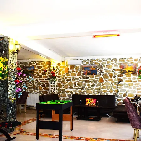 民宿 Casa Pestera Ponicova